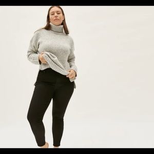 Everlane Curvy Authentic Stretch High-Rise Skinny Jean in Black, size 34